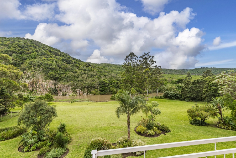 6 Bedroom Property for Sale in Dorchester Heights Eastern Cape